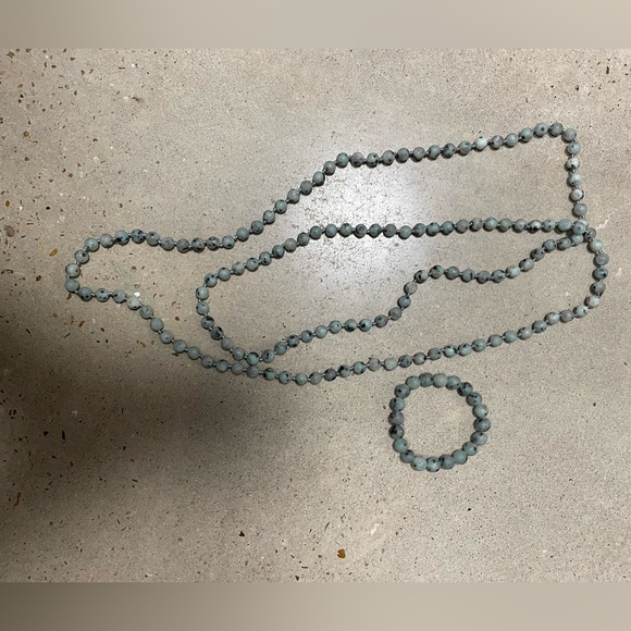 Stone bracelet and necklace set - Picture 1 of 2